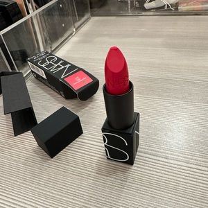 NWT NARS lipstick inappropriate red. Dent at tip because I twisted it too high.